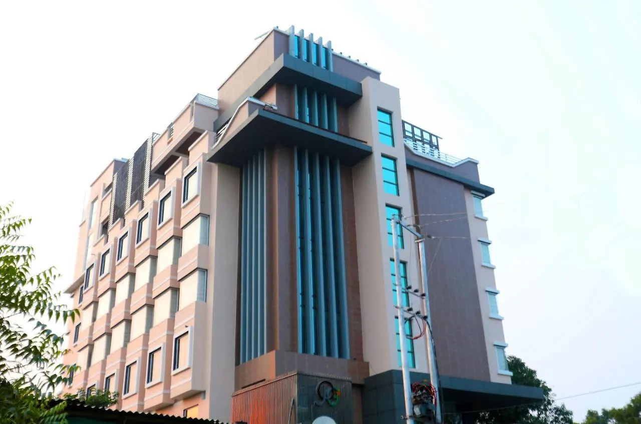 Hotel The Pinnacle Inn Sarnath Varanasi